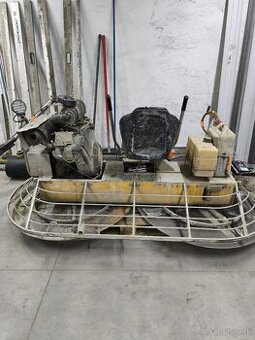 Dvojrotorová hladička betónu