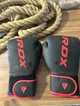 Boxovacie rukavice dámske RDX