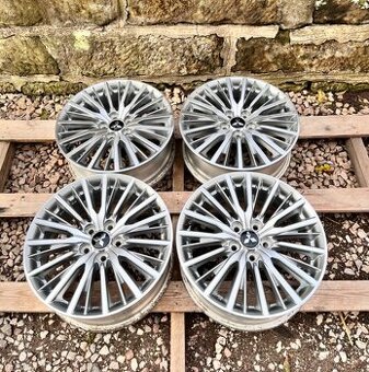 5x114,3 R18 orig. disky Mitsubishi Outlander PHEV 2020
