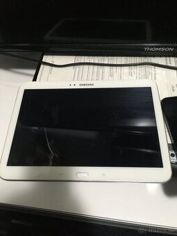 Predám na opravu alebo na dielu Samsung a 17 a tablet  Samsi