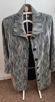 Dámsky kvalitný kabát