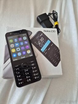 Nokia 230 voľna v dobrom stave komplet