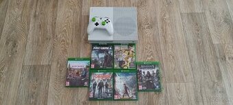 Xbox One S + Hry