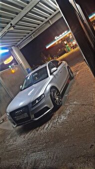 Audi A4 B8