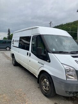 Ford transit 6 miestny