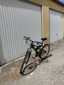 Cestný bicykel