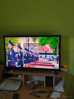 Predám tento značkový LG televízor.