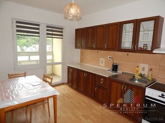 SPEKTRUM REALITY- Na Predaj 3-izbový byt, 69.7 m2, Kremnica,