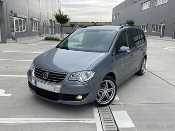 Volkswagen Touran 2.0 TDI DSG Sportline Facelift