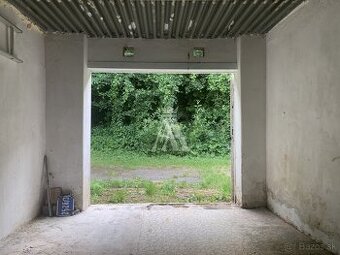 GARÁŽ V UZAVRETOM AREÁLI ČERMEĽ, KOŠICE-SEVER OPROTI SUCHODO