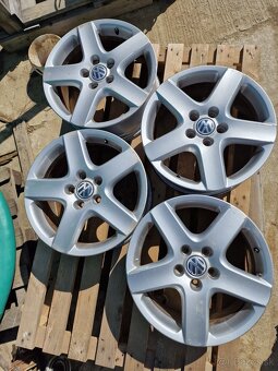 ALU disky R17 orig.VW