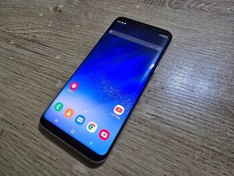 Samsung Galaxy s8 plus v top stave bez jedineho skrabanceku