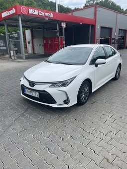 Toyota Corolla Sedan 1,6 Comfort, Packet Tech
