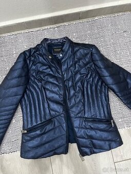 Guess bunda - 1