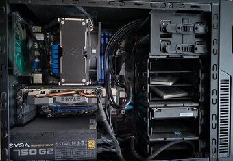 PC Nvidia GTX 1070Ti 32GB DDR3 Xeon 1230v2 i7 H77MA-G43