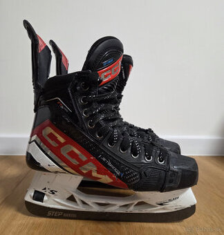 Nože CCM STEP Blacksteel + korčule CCM Jetspeed FT6Pro Sr