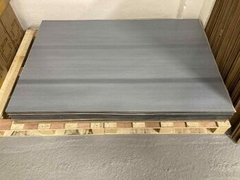 Čierne plexisklo Plexiglas XT 3mm 9N871 1500X1000