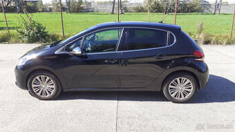 Peugeot 208 ALLURE 1.2 PureTech 110k, r. v. 2019