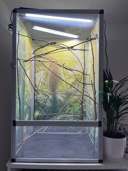 Predám terarium/flexarium pre chameleona