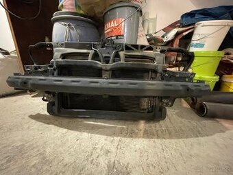 Golf 4 predná Sahara + výstuha - 1