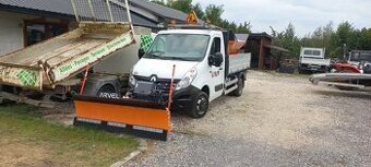 Predam Renault master vyklapac odhrnac posypovac 4x4