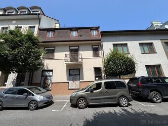 DOM V CENTRE PIEŠŤAN