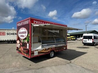 Polcam pojazdná predajňa 2004 VIN 022