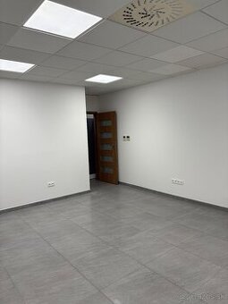 RK Diamant - prenájom obchodného priestoru - 1