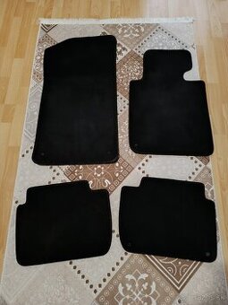 Predám originálne textilné koberce na BMW 3 Series (E46).