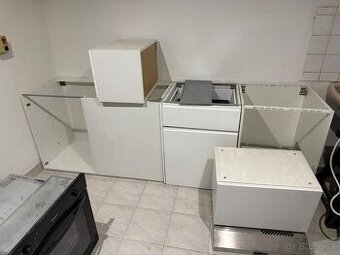 Ikea kuchyňa - skrinky biele