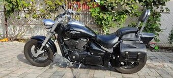 Suzuki Intruder M800