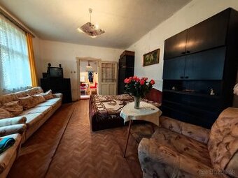 Na predaj rodinný dom v širšom centre mesta Komárno