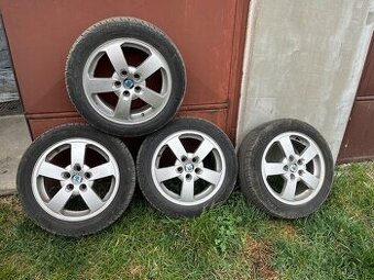 Elektróny Škoda 15 palcov