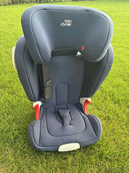 autosedačku Romer KIDFIX II XP SICT 2020