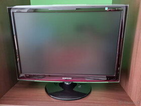 Predám 24"LCD Samsung T240H