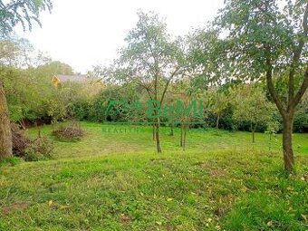 Predaj pozemku pre výstavbu rodinného domu - Jur nad Hronom