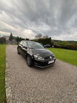 Volkswagen Golf 1,2TSI, Carat, Menené Rozvody. - 1