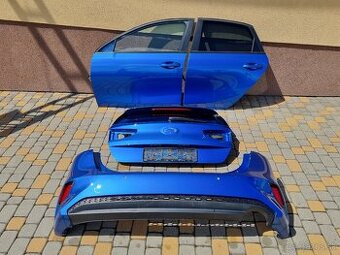 Kia Ceed zadný náraznik modrý B3