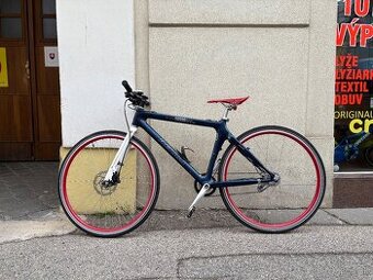 Cestný bicykel