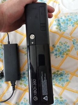 Xbox 360 E