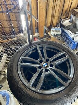 Predám sadu zimných pneumatík s diskami BMW R19 – 5x112