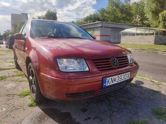 VW Bora 2.3 V5 110kw