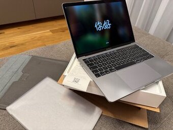 Apple MacBook PRO 13” TouchBar, 256GB, nová baterka v záruke