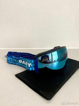 Lyžiarske okuliare Oakley flight deck Mikaela Shiffrin