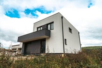 Krásna novostavba len 2 km od SL | 178 m2 | pozemok 650 m2