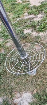 Chromová tyč s košíkom