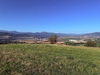 Rozľahlý pozemok s nádherným výhľadom - 1