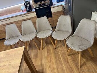 Predám jedálenske stoličky