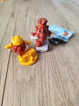 Kinder vianočné figúrky