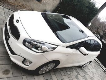 Kia Carens 1,7 crdi  combi 5 miest